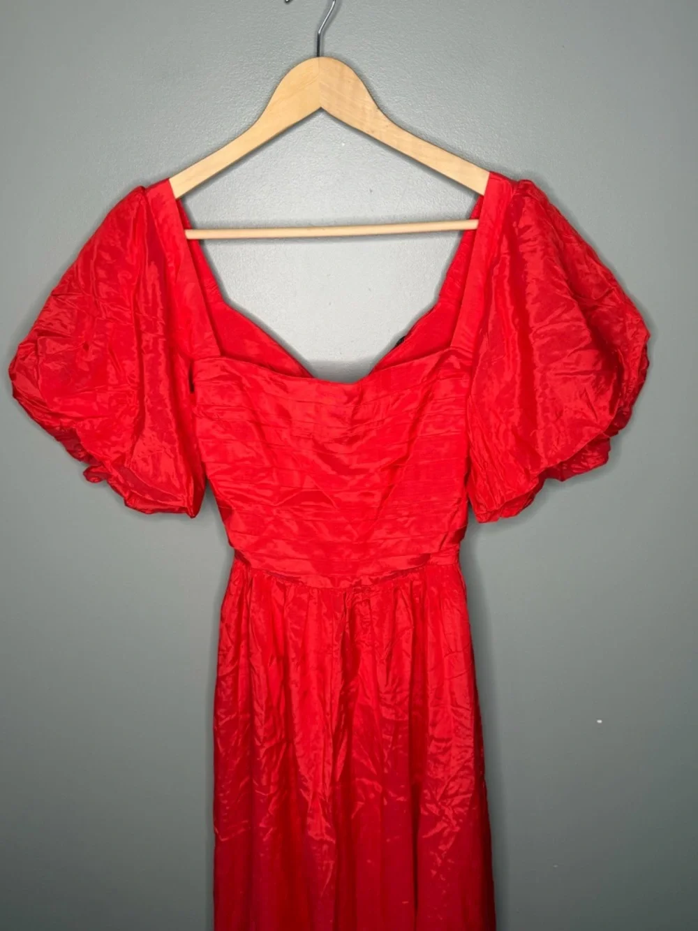 Abercrombie & Fitch medium length